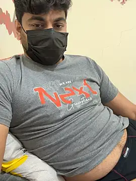 Handsome8677 online show from January 18, 9:35 am