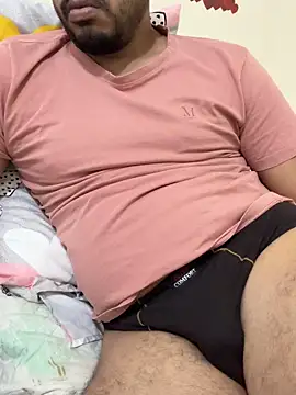 Handsome8677 online show from February 5, 12:54 pm