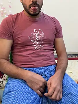 Handsome8677 online show from April 5, 8:55 am