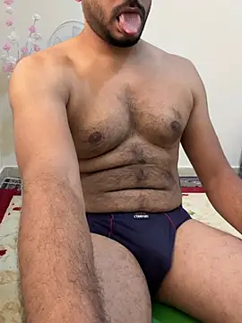 Handsome8677 online show from April 8, 7:52 am