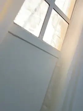 Handsome8677 online show from April 11, 7:45 am