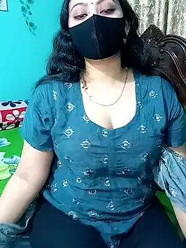 Porimoni22 online show from April 4, 11:35 pm