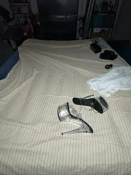 Snapshot of sissy_diorcd chatting on November 29, 7:44 am sissy diorcd online show from November 29, 7:44 am