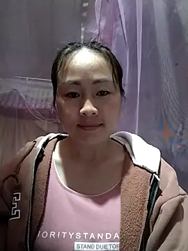 Snapshot of Spring-mky chatting on December 17, 1:22 am Spring-mky online show from December 17, 1:22 am