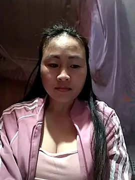 Snapshot of Spring-mky chatting on December 19, 11:45 pm Spring-mky online show from December 19, 11:45 pm