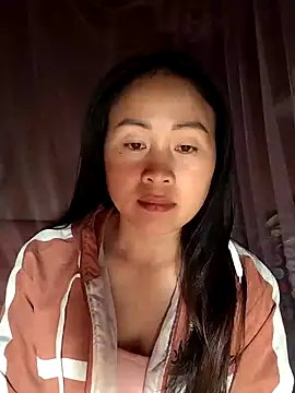 Snapshot of Spring-mky chatting on February 10, 4:49 am Spring-mky online show from February 10, 4:49 am