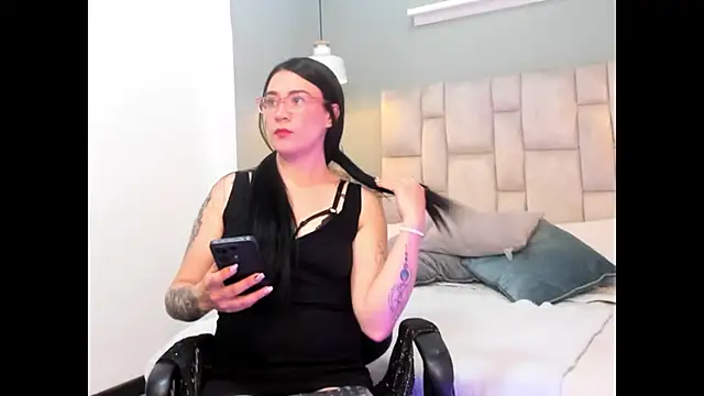 Eviiece online show from October 20, 2:12 am