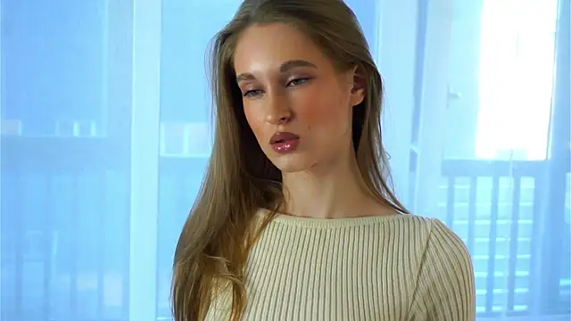 Snapshot of ManieRolfson chatting on October 17, 7:55 am ManieRolfson online show from October 17, 7:55 am