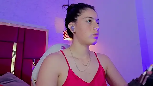 moon winy online show from March 23, 11:36 am