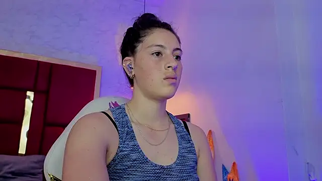 moon winy online show from March 25, 11:16 am