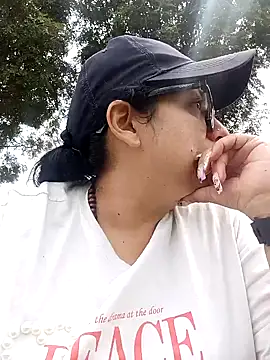 Snapshot of Lia_TabooMatureBbw chatting on November 4, 3:11 pm Lia TabooMatureBbw online show from November 4, 3:11 pm