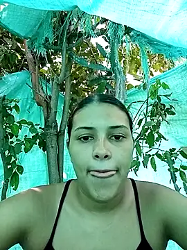 Snapshot of single_virgin chatting on May 6, 8:36 pm single virgin online show from May 6, 8:36 pm
