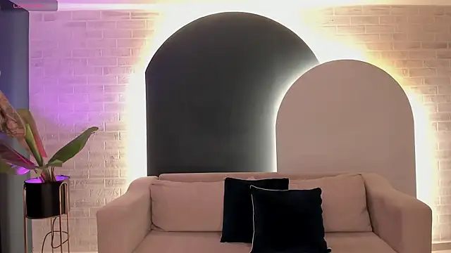 Snapshot of ChristineFord_ chatting on October 28, 3:04 pm ChristineFord  online show from October 28, 3:04 pm