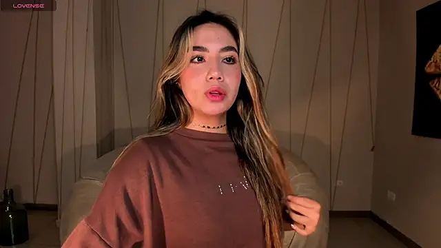 Snapshot of AnnieMonroe1 chatting on November 5, 11:54 am AnnieMonroe1 online show from November 5, 11:54 am