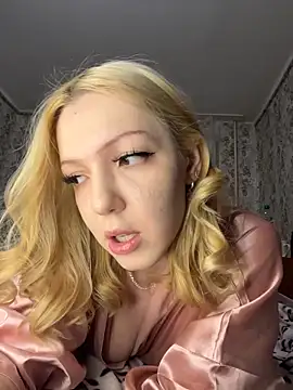 AlexandraXKitty online show from February 25, 12:53 am