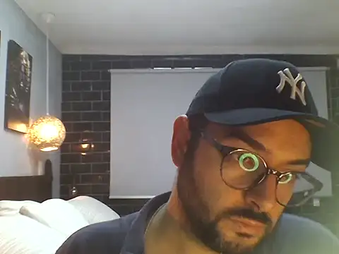 RickdeSP online show from November 18, 6:12 pm