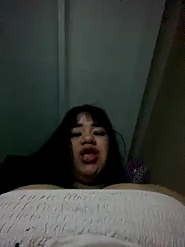 Snapshot of bigboobs-antonela chatting on October 17, 2:04 am bigboobs-antonela online show from October 17, 2:04 am