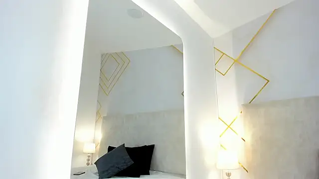 Snapshot of Martinaa_Garcia chatting on March 2, 7:21 pm Martinaa Garcia online show from March 2, 7:21 pm