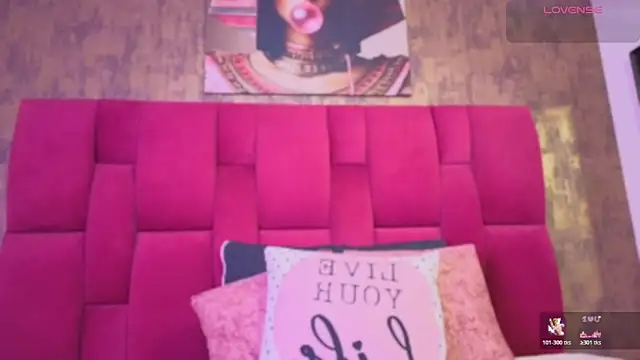 Snapshot of camila__bouzas chatting on February 26, 11:42 am camila bouzas online show from February 26, 11:42 am