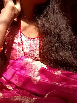 Snapshot of Hot_Lilly02 chatting on November 30, 7:45 am Hot Lilly02 online show from November 30, 7:45 am