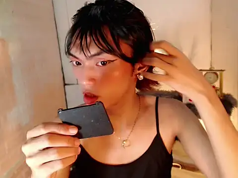 HaileyPresly online show from April 17, 6:44 pm