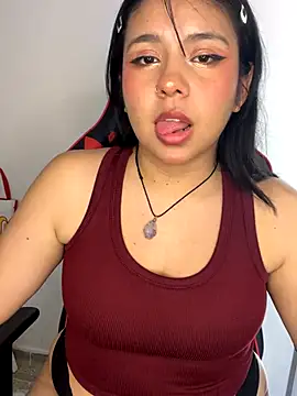 Snapshot of _Bella_7 chatting on November 15, 3:04 am Bella 7 online show from November 15, 3:04 am