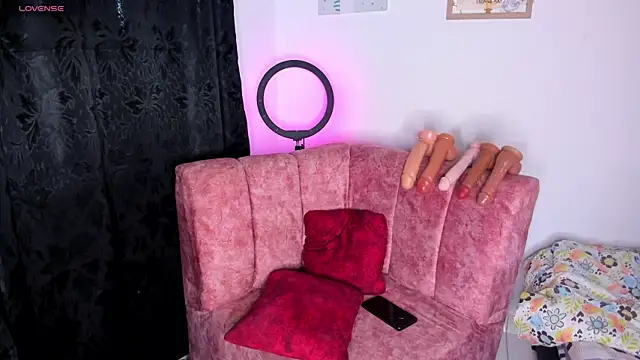 lanasin  online show from January 15, 8:01 pm