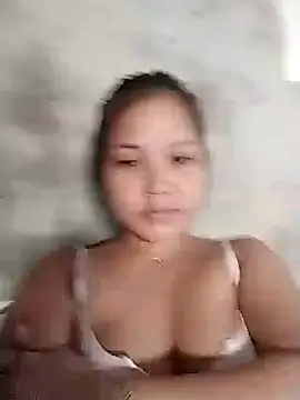 xxsexytitsxx online show from July 16, 1:11 am