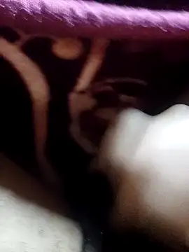 Snapshot of Soumyajit129ommk chatting on December 4, 2:43 am Soumyajit129ommk online show from December 4, 2:43 am