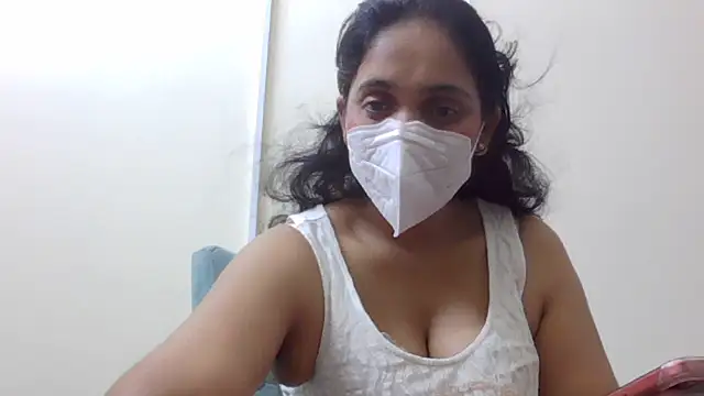 shainiasha1 online show from July 13, 6:00 pm