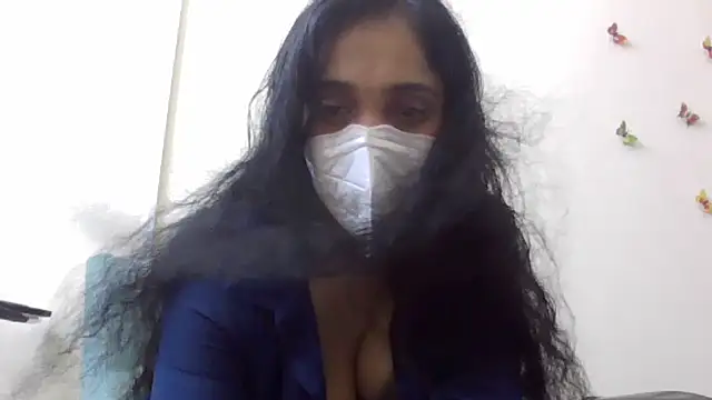 shainiasha1 online show from July 14, 5:51 pm