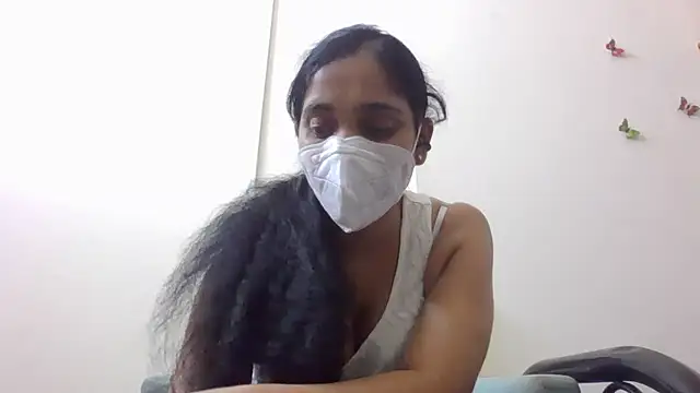 shainiasha1 online show from July 18, 5:06 pm