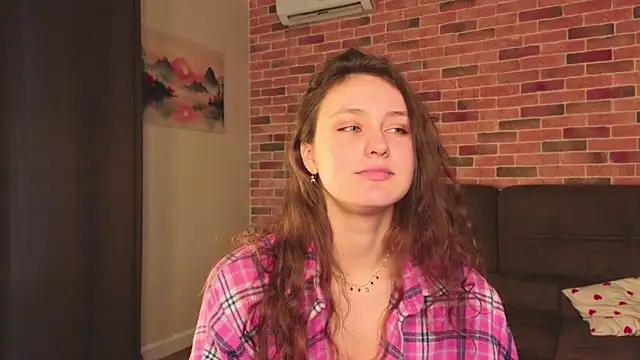 FoxFever online show from April 14, 5:02 am