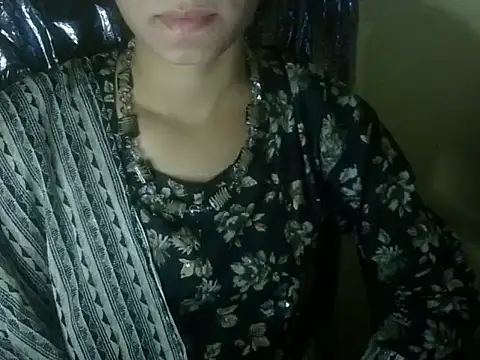 Shezi N online show from November 12, 1:00 pm