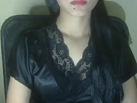 Shezi N online show from July 22, 2:42 pm