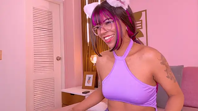 Foxxie Rosie online show from October 23, 8:40 pm