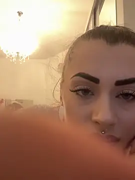 Barbie 1312 online show from November 18, 3:05 pm