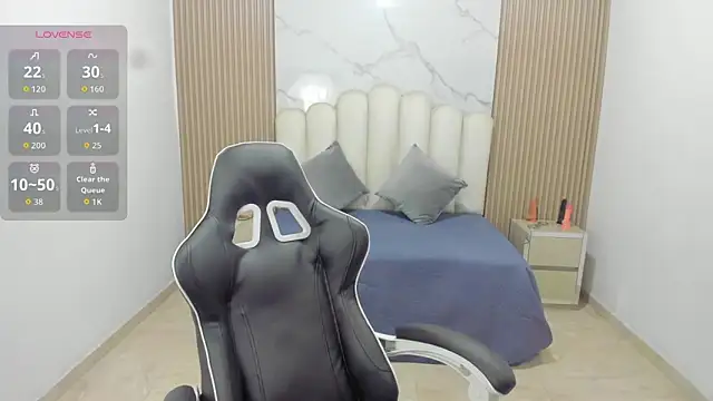 Aziz daud online show from March 17, 7:06 pm