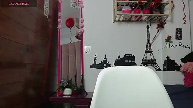 petite coral online show from March 16, 2:17 am