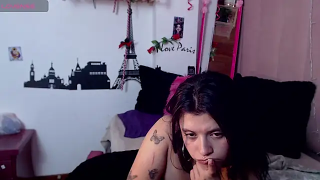 petite coral online show from March 22, 12:25 am