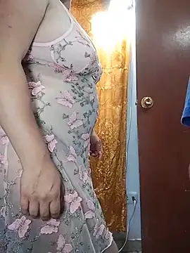 laurita goloza39 online show from December 15, 5:28 pm