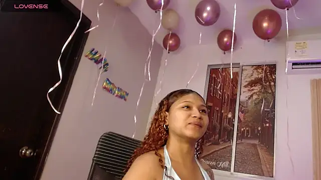 Snapshot of miel_alisha chatting on May 20, 1:06 pm miel alisha online show from May 20, 1:06 pm