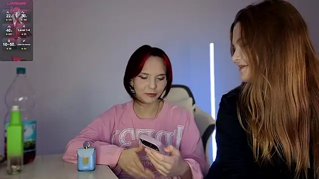 akemichkaa online show from January 17, 7:06 pm