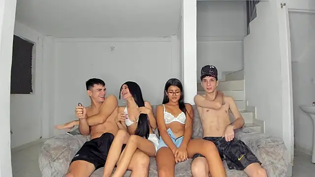 HottWett online show from October 16, 9:27 pm