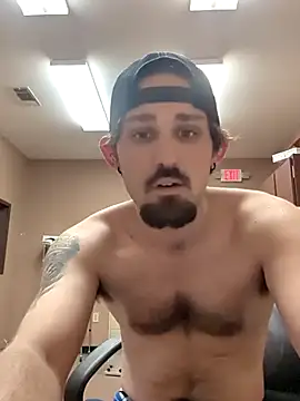 Snapshot of countrybannanaman chatting on November 18, 11:26 pm countrybannanaman online show from November 18, 11:26 pm