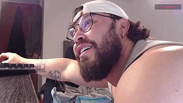 SugaredDigit online show from April 4, 11:29 am