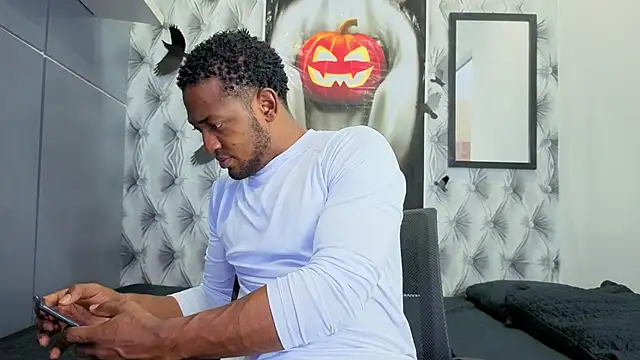 Snapshot of Stevenbrand chatting on October 30, 6:41 pm Stevenbrand online show from October 30, 6:41 pm