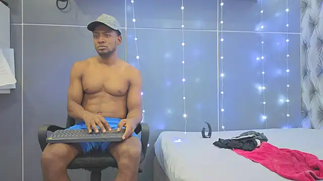 Snapshot of Stevenbrand chatting on November 29, 8:12 pm Stevenbrand online show from November 29, 8:12 pm