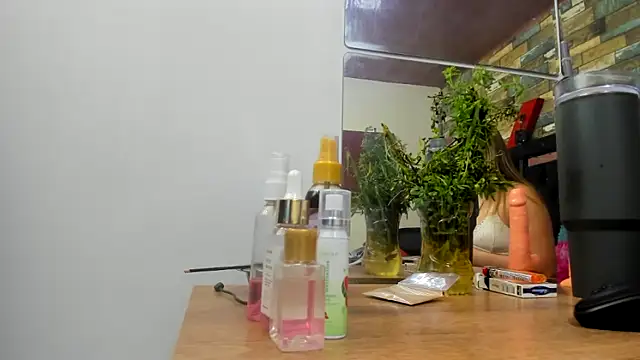 Zultana Mor online show from November 22, 3:05 am