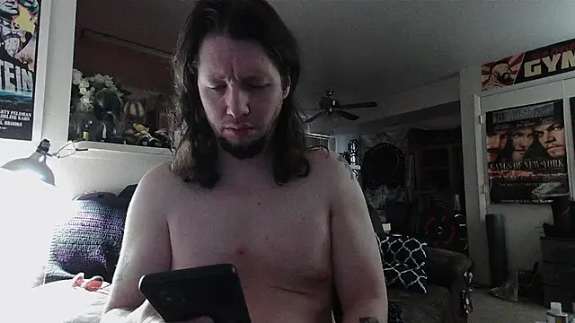 biggerisbetter12 online show from February 20, 2:17 pm